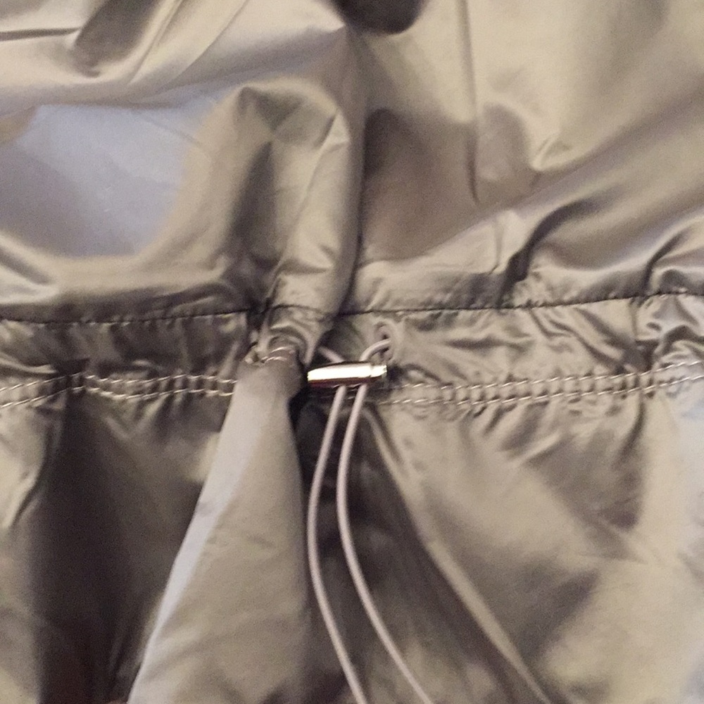 BNWT Lululemon Swept Along Jacket - Picture 5 of 7